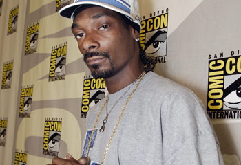 Ban lifted ... Snoop Dogg will be able to travel to Australia in October / AP