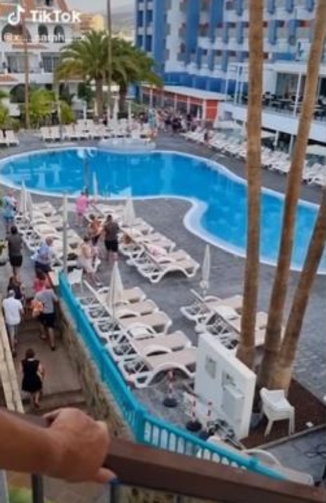 Hotel guests race to put down towels at the resort in Tenerife. Picture: TikTok/x.....sarah.....x