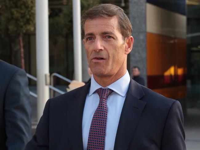 Commonwealth Bank of Australia Chief Risk Officer David Cohen leaves the Federal Court in Melbourne, Tuesday, May 29, 2018. The Royal Commission into Misconduct in the Banking, Superannuation and Financial Services Industry continues in Melbourne. (AAP Image/Stefan Postles) NO ARCHIVING