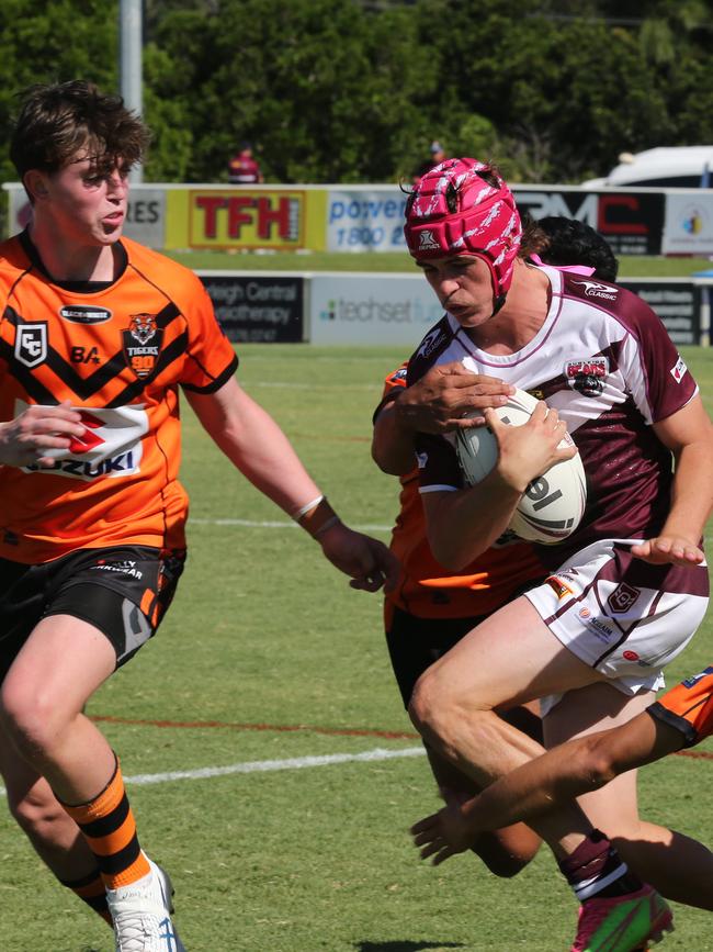 Burleigh Bears v Tigers. Pic Mike Batterham