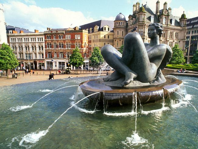 Birmingham has far less crowded than London, and it’s just 48 minutes away.