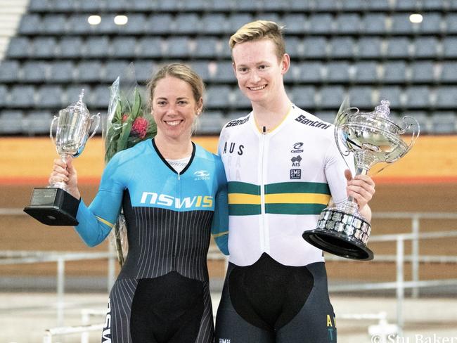 Kaarle McCulloch and Cornish after winning the Clarence Street Cyclery Cup women’s and men’s races. Picture: Stu Baker/Cycling NSW