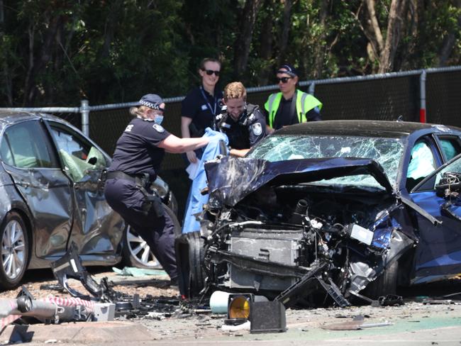 Scene of a fatal crash at the intersection of Castle Hill Drive and Dohles Rocks road at Murrumba Downs. Picture: NewsWire / Lachie Millard