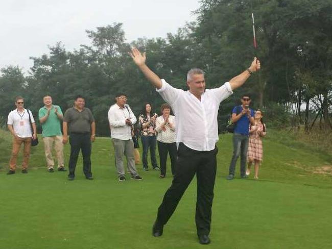 Onkaparinga council CEO Mark Dowd on the golf course.