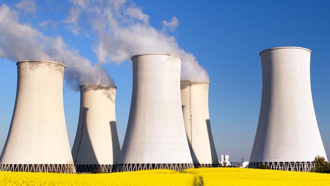 PThe first best option for Australia’s power generation for the 21st century is a mix of al state-of-the-art new coal, nuclear and gas power stations.