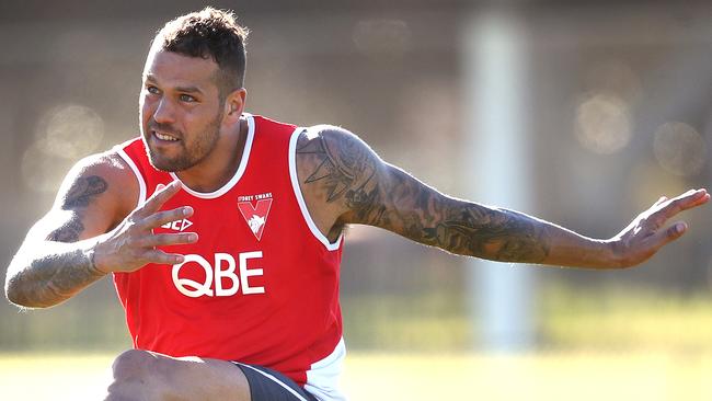 Sydney's Lance Franklin during the Sydney Swans skills session ahead of final home game against St. Kilda. Picture. Phil Hillyard