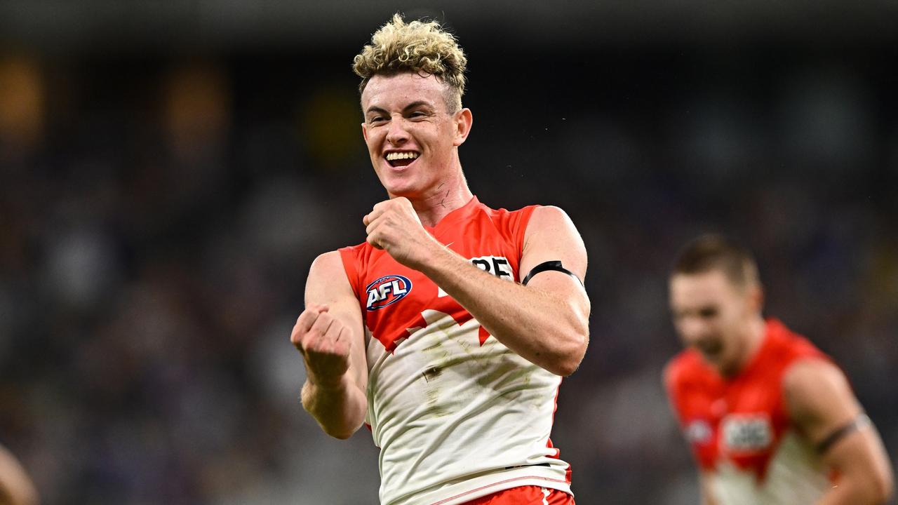 Chad Warner’s mixture of speed and toughness makes him a valuable part of the Swans’ on-ball brigade. Picture: Getty Images