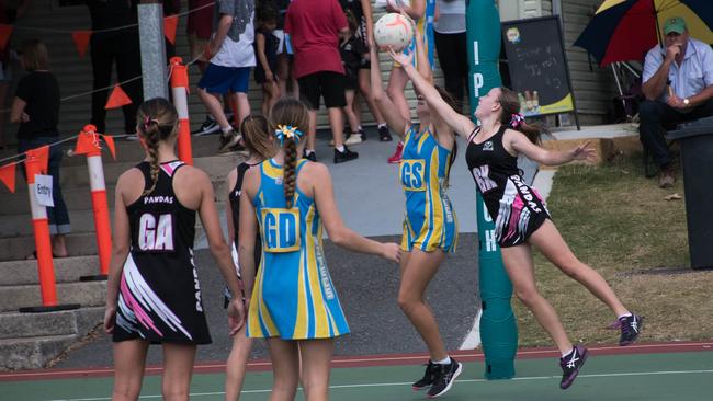 Gripping action in the 14/15 years Division 1 grand final between Aztecs 11 and Pandas 8 at the Doris Howes courts. Picture: Gary Reid