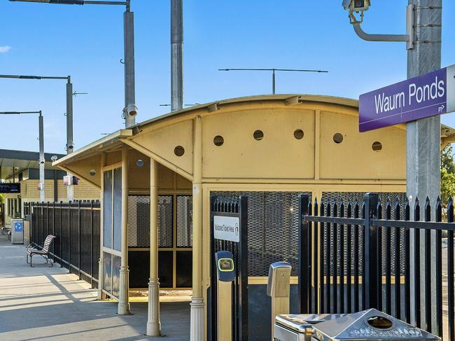 Waurn Ponds Train Station is a draw for many buyers to the southern suburbs.