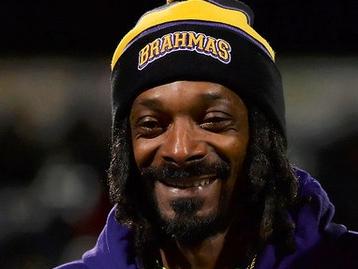 Snoop’s puppy bribe pays off