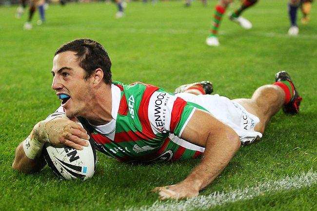 NRL Round 13 - Bulldogs v Rabbitohs: Justin Hunt of the Rabbitohs scores. Picture: Mark Nolan/Getty Images