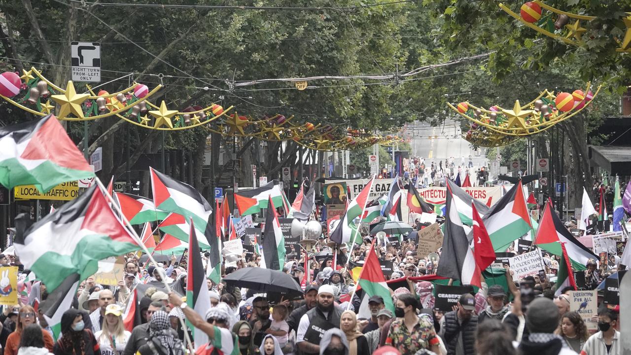 Melbourne’s pro-Palestine rally on the weekend was held in solidarity with Ms Lattouf. Picture: NCA NewsWire / Valeriu Campan