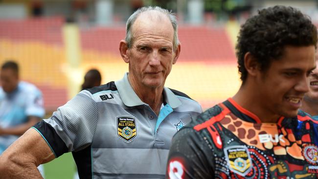 Wayne Bennett is set to extend his coaching career.