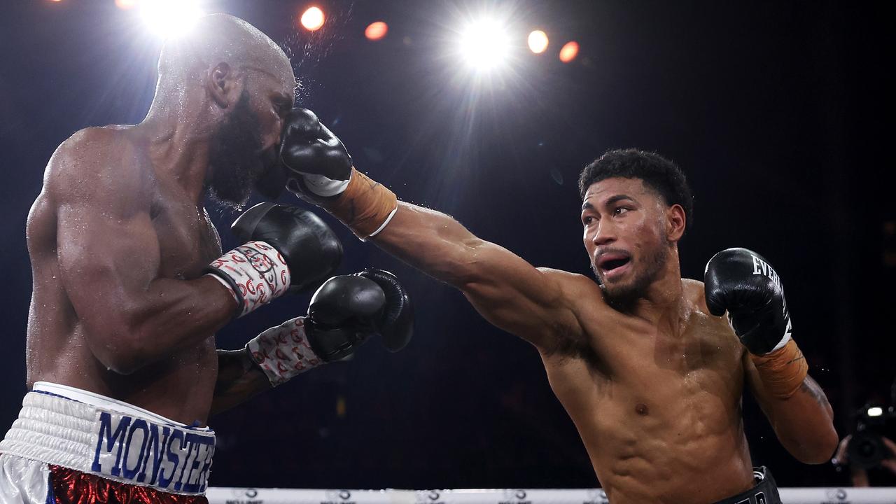 Paulo Aokuso hopes to emulate Roy Jones Jr. (Photo by Mark Kolbe/Getty Images)