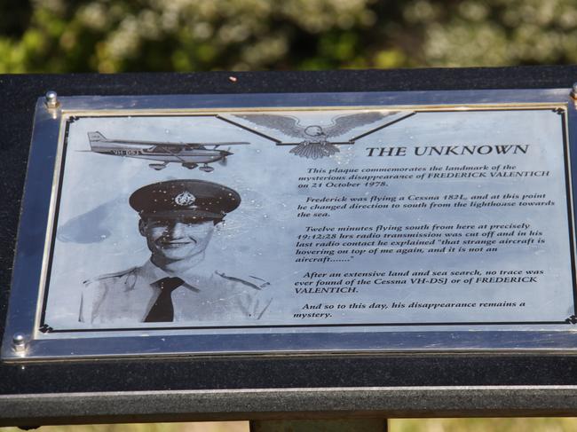 A plaque at the Otway lighthouse commemorating his disappearance.