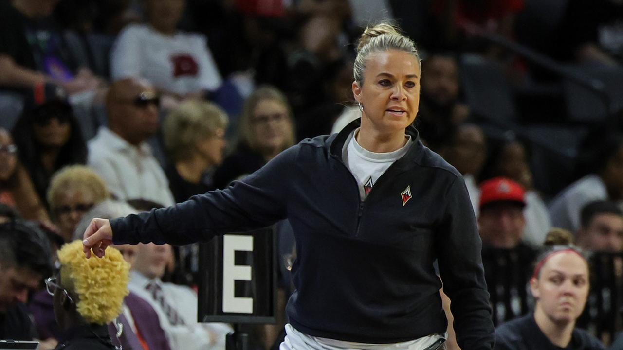 Head coach Becky Hammon of the Las Vegas Aces. Photo by Ethan Miller/Getty Images