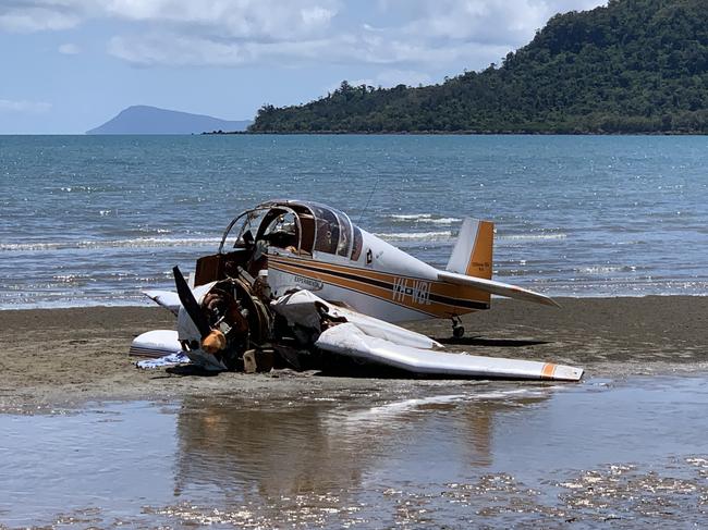 Fatal plane crash at Ball Bay, north of Mackay, on Christmas Eve 2021. Photo: Janessa Ekert