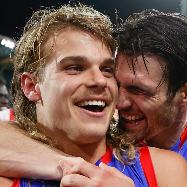 Bailey Smith and Easton Wood after the Bulldogs’ secured their place in the 2021 Grand Final.