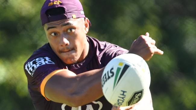 Tesi Niu in action during Brisbane Broncos training at Clive Berghofer Field in Brisbane, Thursday, June 25, 2020. The Broncos will play the Gold Coast Titans in their round 7 NRL match at Suncorp Stadium on Saturday. (AAP Image/Darren England) NO ARCHIVING