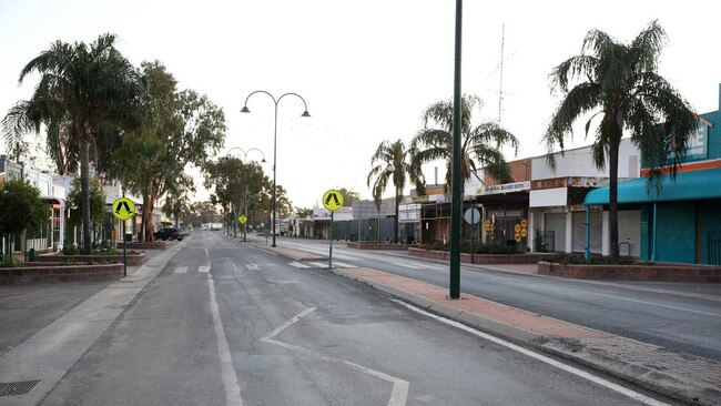 A photo of the Walgett town centre.