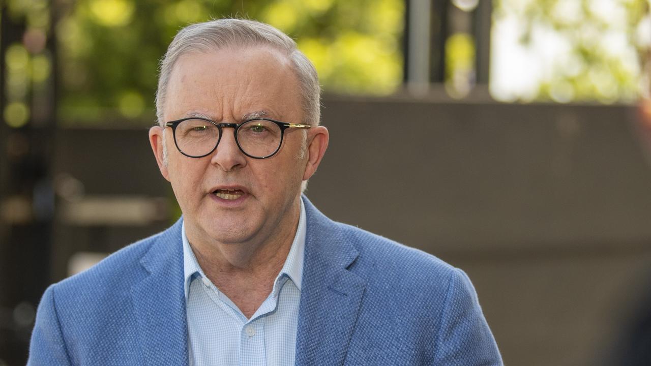 Prime Minister Anthony Albanese says he never contacted Alan Joyce directly to receive upgrades or flights on Qantas. Picture: NewsWire / Simon Bullard.