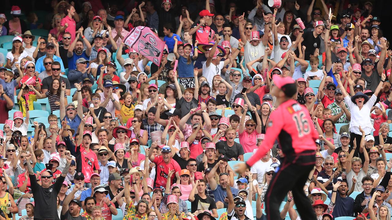 Big crowds could fill the SCG in January with confirmation of the new Big Bash fixture (Photo by Mark Evans/Getty Images)