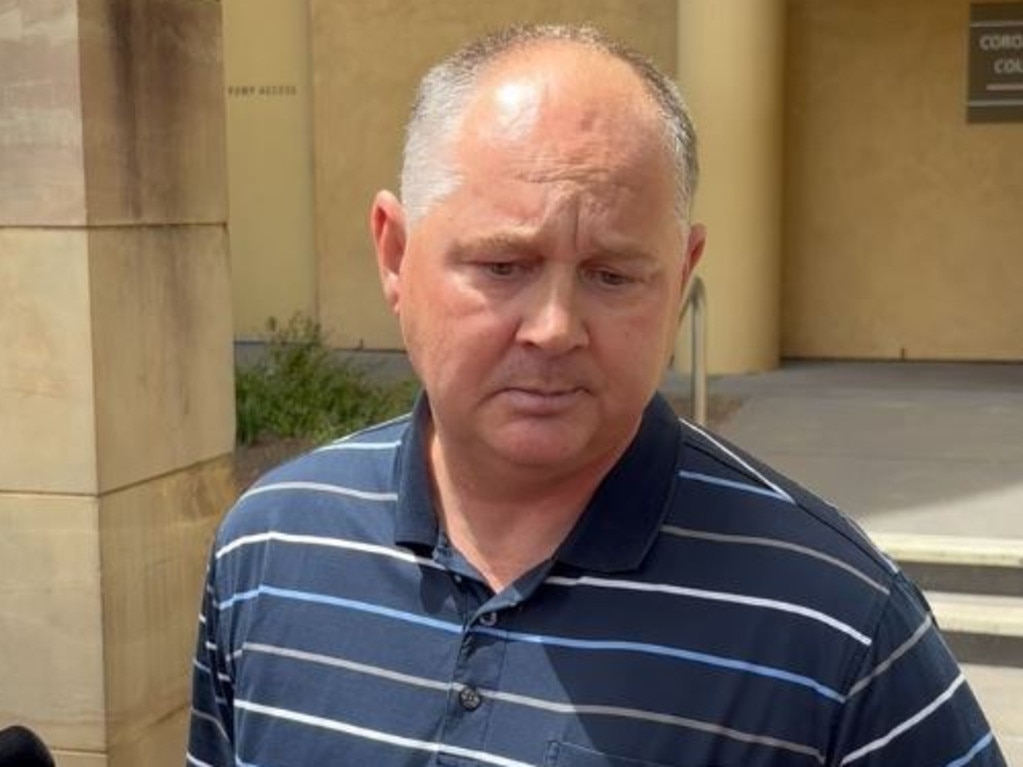 Shaun Matters, father of Jenni who died after a battle with anorexia, speaks outside the Coroners Court. Picture : Isabel McMillan