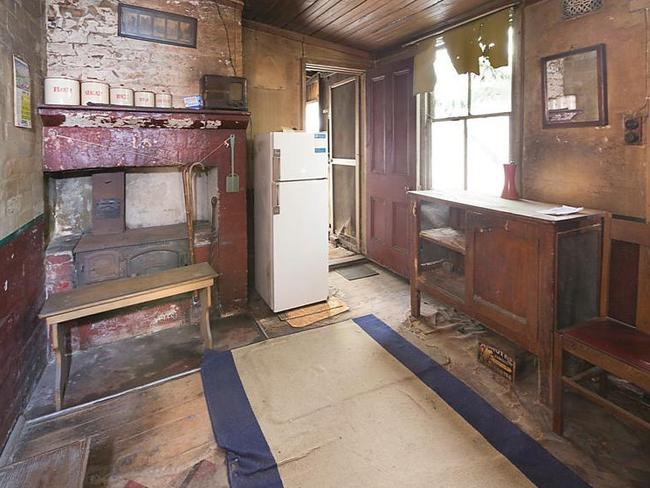 The sellers bought it for $1.2 million in 2015, making a profit of $500,000 even without renovation.