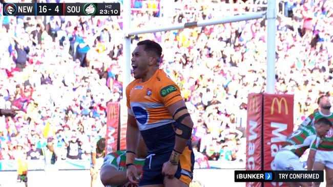 Daniel Saifiti scored a try off an eighth tackle. Photo: Fox Sports.