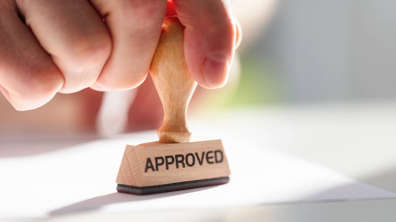 AZL inks Phase 1 lithium production approval
