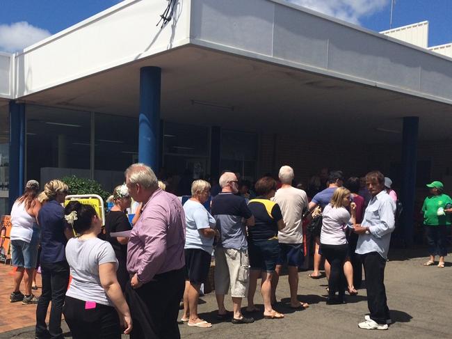 PRE-POLL: Bundaberg Regional Council election voters took the opportunity to vote early with a steady line at the Quay St polling booth.  Photo Carolyn Archer / NewsMail