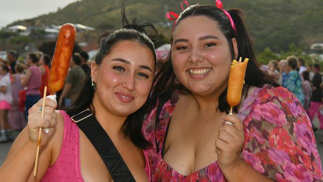 Socials at Pink convert at Townsville's Quensland Country Bank Stadium. Tayla and Kiara Stanton. Picture: Evan Morgan