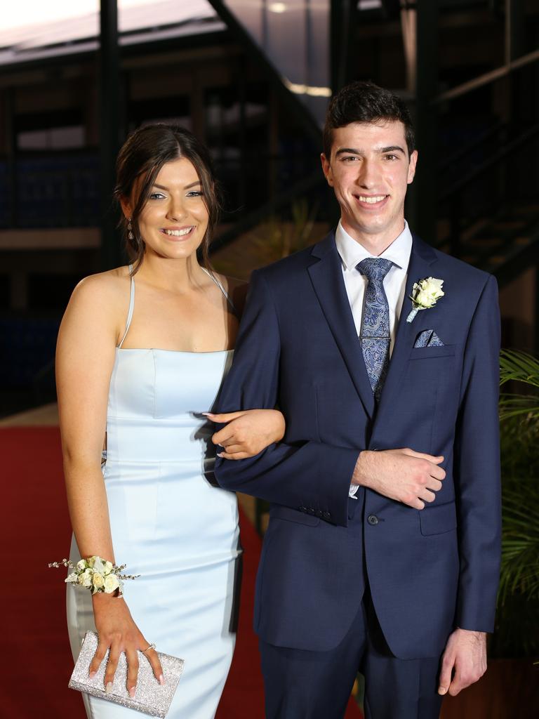 FORMAL 2019: The Cathedral College seniors stun on the red carpet | The ...