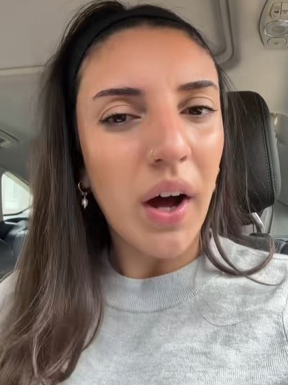 The young worker explained that after the first week she has nothing left. Picture: TikTok/ renadelinaa