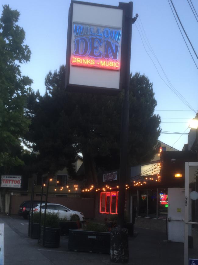 The Willow Den Bar in San Jose