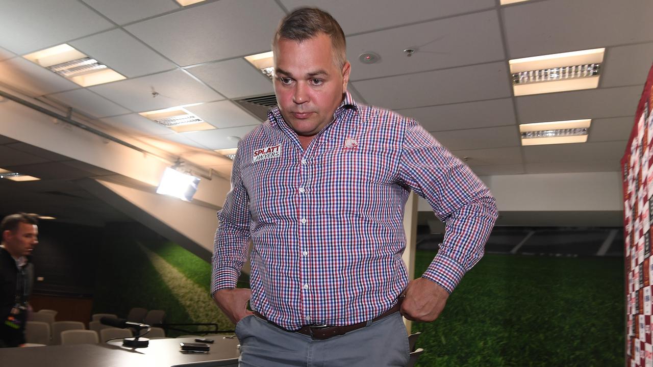 Broncos coach Anthony Seibold leaves a post match press conference