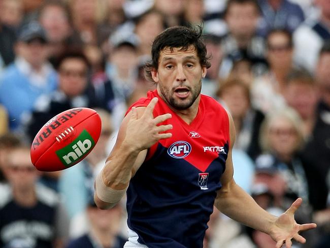 06/04/2008 SPORT: Geelong v Melbourne at Skilled Stadium. Russell Robertson spills a mark.