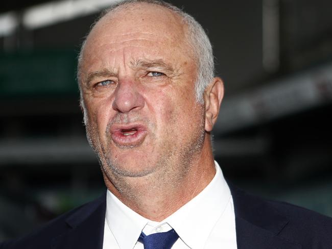 Sydney FC coach Graham Arnold speaks to the media during the unveiling of the team's new partner for the AFC Champions League at Allianz Stadium in Sydney, Monday, December 18, 2017. (AAP Image/Daniel Munoz) NO ARCHIVING