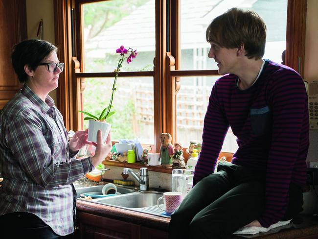 Hannah Gadsby and Josh Thomas in a scene from 'Please Like Me'. Picture: Courtesy of the ABC.