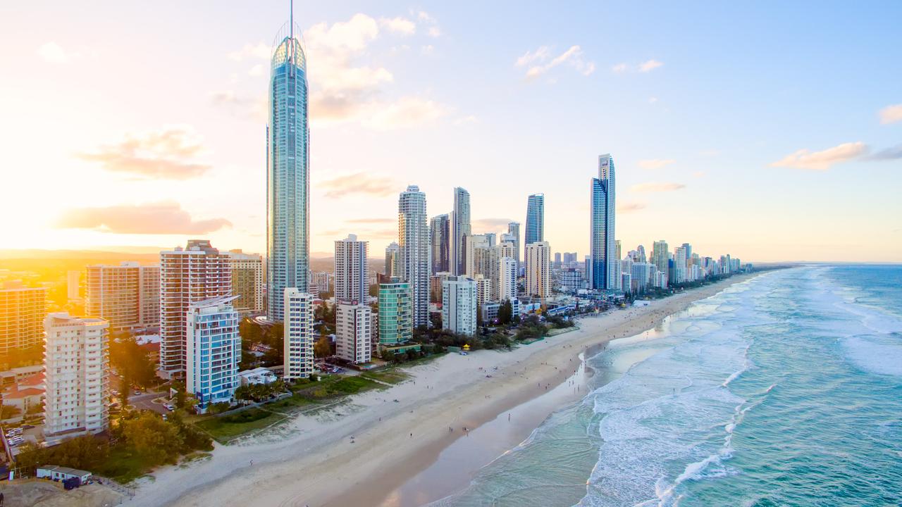 Heading to the Gold Coast? You’ll find the cheapest prices if you book a month out from your trip.