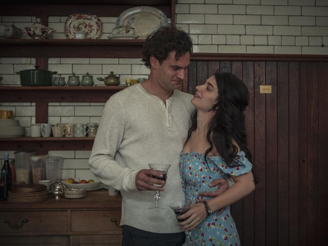 Tom Bateman as David, and Eve Hewson as Adele, in Behind Her Eyes. Picture: Netflix