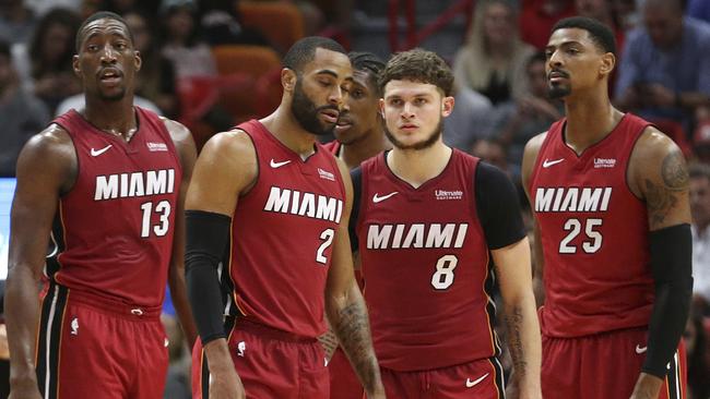 Miami heat jersey store outfit