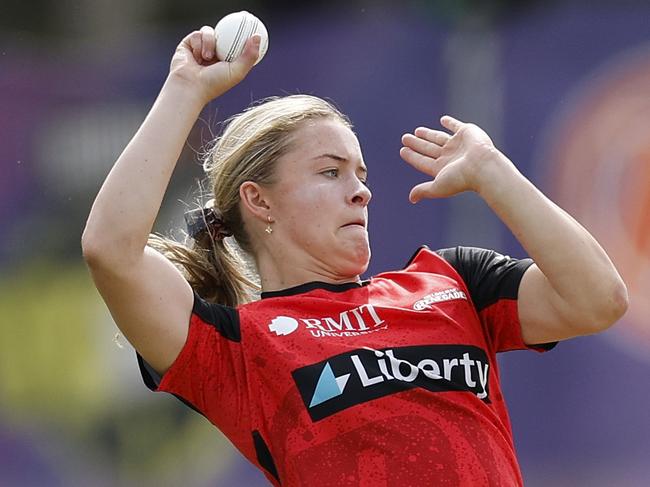 MELBOURNE, AUSTRALIA - NOVEMBER 23: Milly Illingworth of the Renegades bowlsduring the WBBL match between Melbourne Renegades and Sydney Thunder at CitiPower Centre on November 23, 2024, in Melbourne, Australia. (Photo by Daniel Pockett/Getty Images)