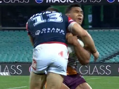 The hit from Radley on Pangai Jr.