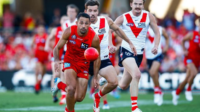 Ben Long of the Suns in action during the 2025 AFL Round 7 match between the Gold Coast Suns and the Sydney Swans at People First Stadium. Picture: Russell Freeman/AFL Photos via Getty Images