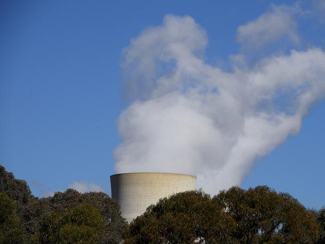 A general view of the Mt Piper coal fired power station near, Lithgow, NSW, Monday, May 8, 2017. (AAP Image/Dan Himbrechts) NO ARCHIVING