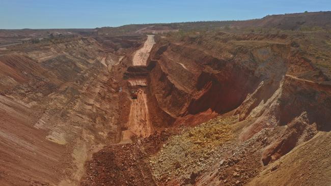 The Bootu Creek pit wall collapse in which an estimated 48,000 or more cubic metres of rock and soil fell. Picture: Department of Primary Industry and Resources