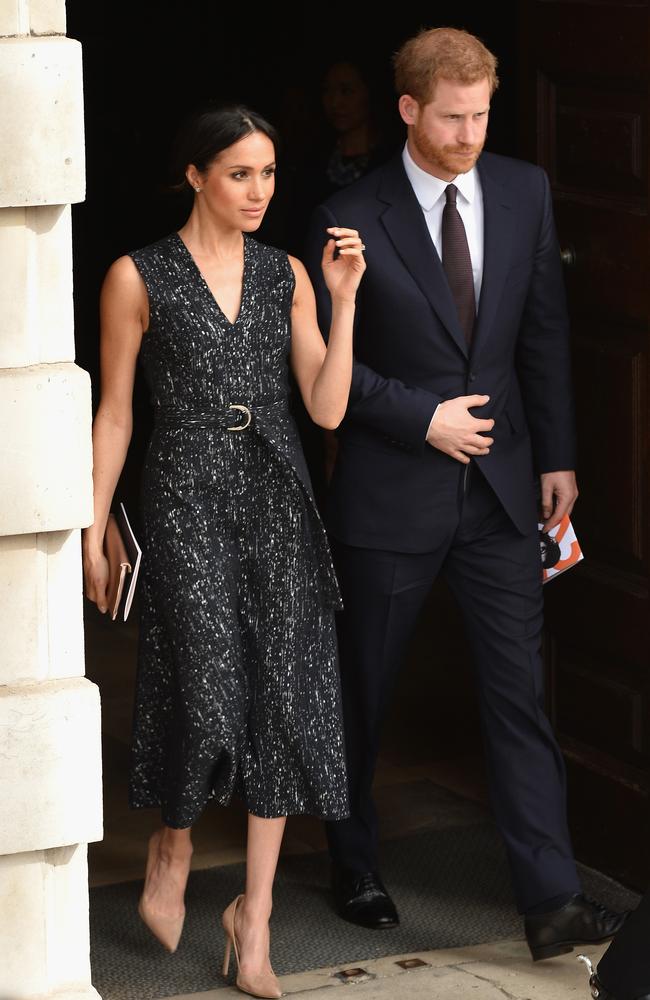 Meghan markle hugo boss dress best sale