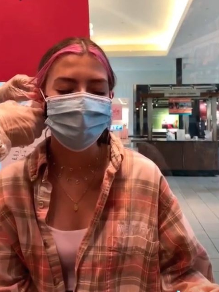 Sissy Sheridan Tiktok Horror As Actress Piercing Goes Wrong Video