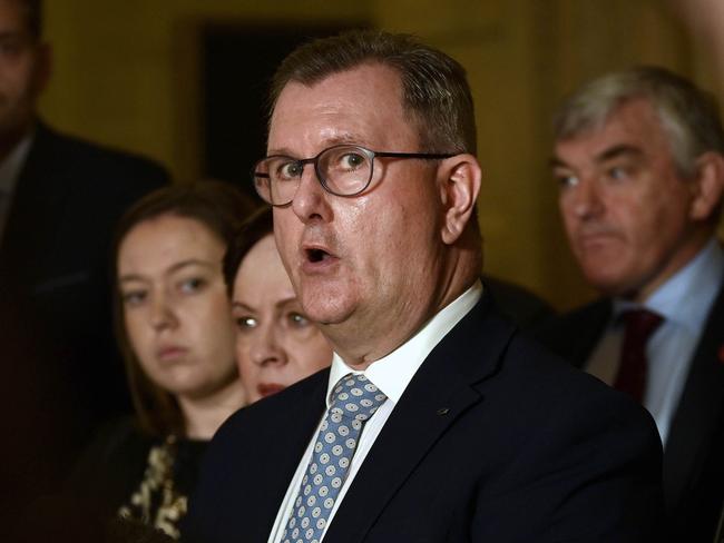 *** BESTPIX *** BELFAST, NORTHERN IRELAND - OCTOBER 27: (EDITORS NOTE) This image is a re-crop of image 1244263306) DUP leader Sir Jeffrey Donaldson speaks to the media alongside party members at Stormont on October 27, 2022 in Belfast, Northern Ireland. The main political parties here have been unable to form a government since the Assembly elections in May, with the the Democratic Unionist Party (DUP) blocking a power-sharing deal to protest the Northern Ireland Protocol, the post-Brexit trade arrangement between the UK and European Union. (Photo by Charles McQuillan/Getty Images)